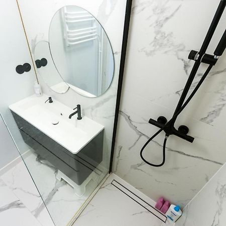 Apartament Good Morning Wroclaw - Parking W Cenie - Klimatyzacja - 67M2 Apartment ภายนอก รูปภาพ